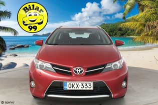 Toyota Auris vaihtoauto