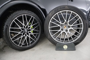 Porsche Cayenne vaihtoauto