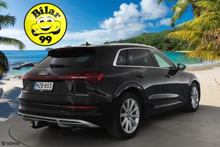 Audi e-tron vaihtoauto