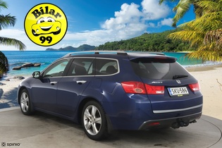 Honda Accord vaihtoauto