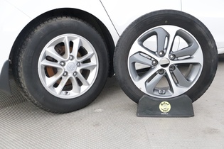 Hyundai i30 5d vaihtoauto