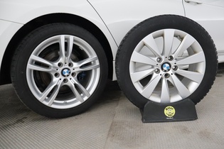 BMW 320 vaihtoauto