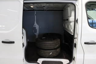 Nissan Primastar vaihtoauto