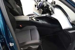 Peugeot E-3008 vaihtoauto