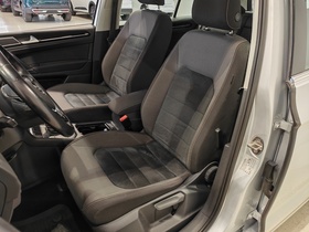 Volkswagen Golf Sportsvan vaihtoauto