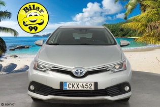 Toyota Auris vaihtoauto