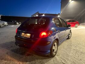 Peugeot 206 vaihtoauto