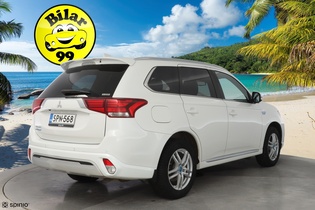 Mitsubishi Outlander PHEV vaihtoauto