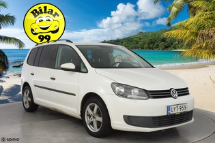 Volkswagen Touran vaihtoauto