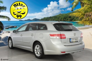 Toyota Avensis vaihtoauto