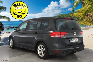 Volkswagen Touran vaihtoauto