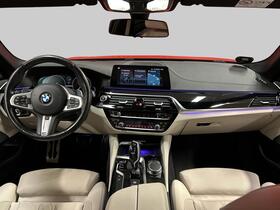 BMW M550d vaihtoauto