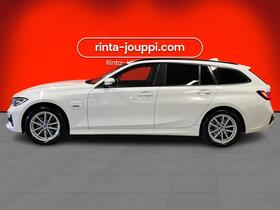 BMW 320 vaihtoauto