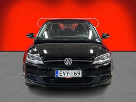 Volkswagen Jetta vaihtoauto