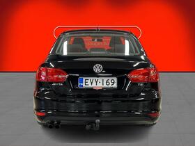 Volkswagen Jetta vaihtoauto