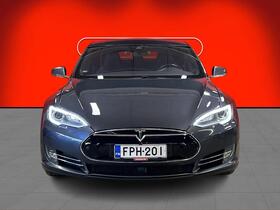 Tesla Model S vaihtoauto