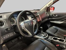 Nissan Navara vaihtoauto