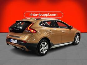 Volvo V40 Cross Country vaihtoauto