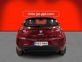 Alfa Romeo Giulietta vaihtoauto