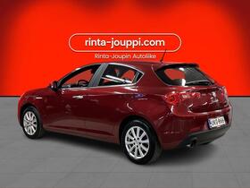 Alfa Romeo Giulietta vaihtoauto