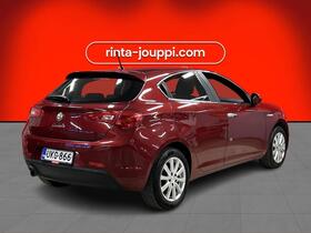 Alfa Romeo Giulietta vaihtoauto