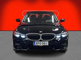 BMW 330 vaihtoauto