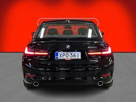 BMW 330 vaihtoauto