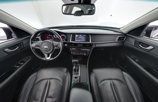 Kia Optima vaihtoauto