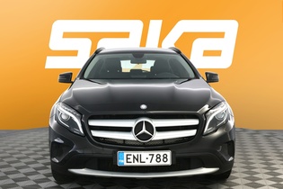 Mercedes-Benz GLA vaihtoauto