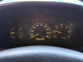 Toyota Hiace vaihtoauto