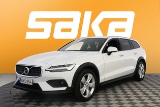Volvo V60 Cross Country vaihtoauto