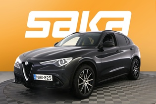 Alfa Romeo Stelvio vaihtoauto