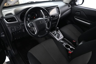 Mitsubishi L200 vaihtoauto