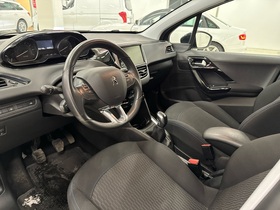Peugeot 208 vaihtoauto