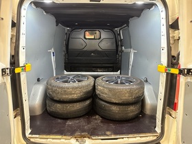 Ford Transit Custom vaihtoauto