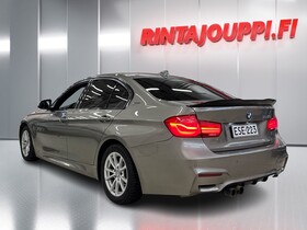 BMW 330 vaihtoauto