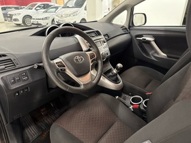 Toyota Verso vaihtoauto