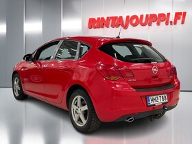 Opel Astra vaihtoauto