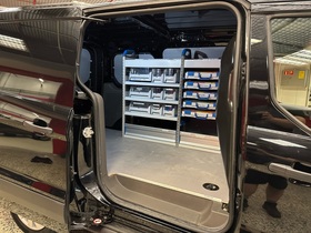 Ford Transit Connect vaihtoauto