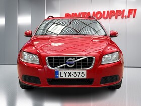 Volvo V70 vaihtoauto