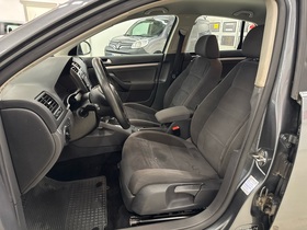 Volkswagen Jetta vaihtoauto