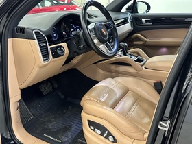 Porsche Cayenne vaihtoauto