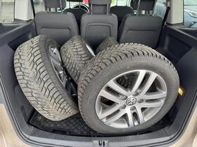 Volkswagen Touran vaihtoauto