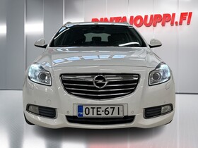 Opel Insignia vaihtoauto