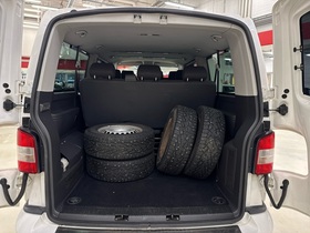 Volkswagen Caravelle vaihtoauto