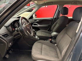 Opel Zafira Tourer vaihtoauto