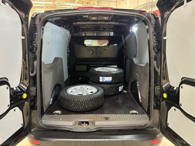 Ford Transit Connect vaihtoauto