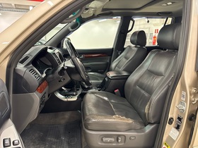 Toyota Land Cruiser vaihtoauto