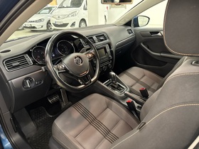 Volkswagen Jetta vaihtoauto