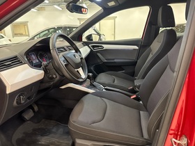 SEAT Arona vaihtoauto